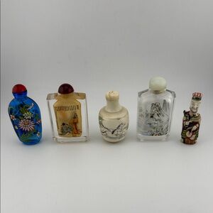 Stunning Set of Antique Vintage Chinese Snuff Bottles